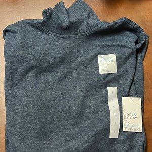 Croft & Barrow extra soft turtleneck in dark blue